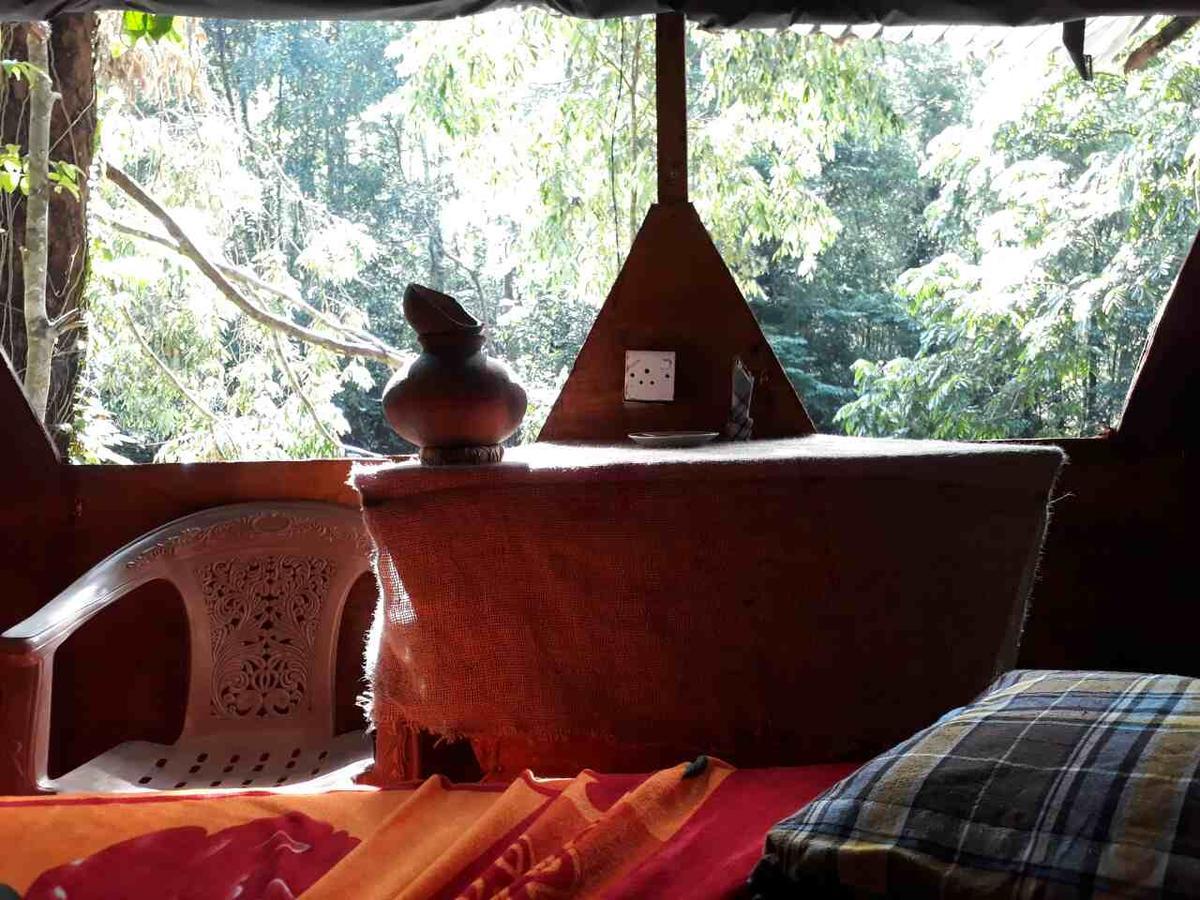 Girankiththa Eco Resort Kitulgala Bagian luar foto